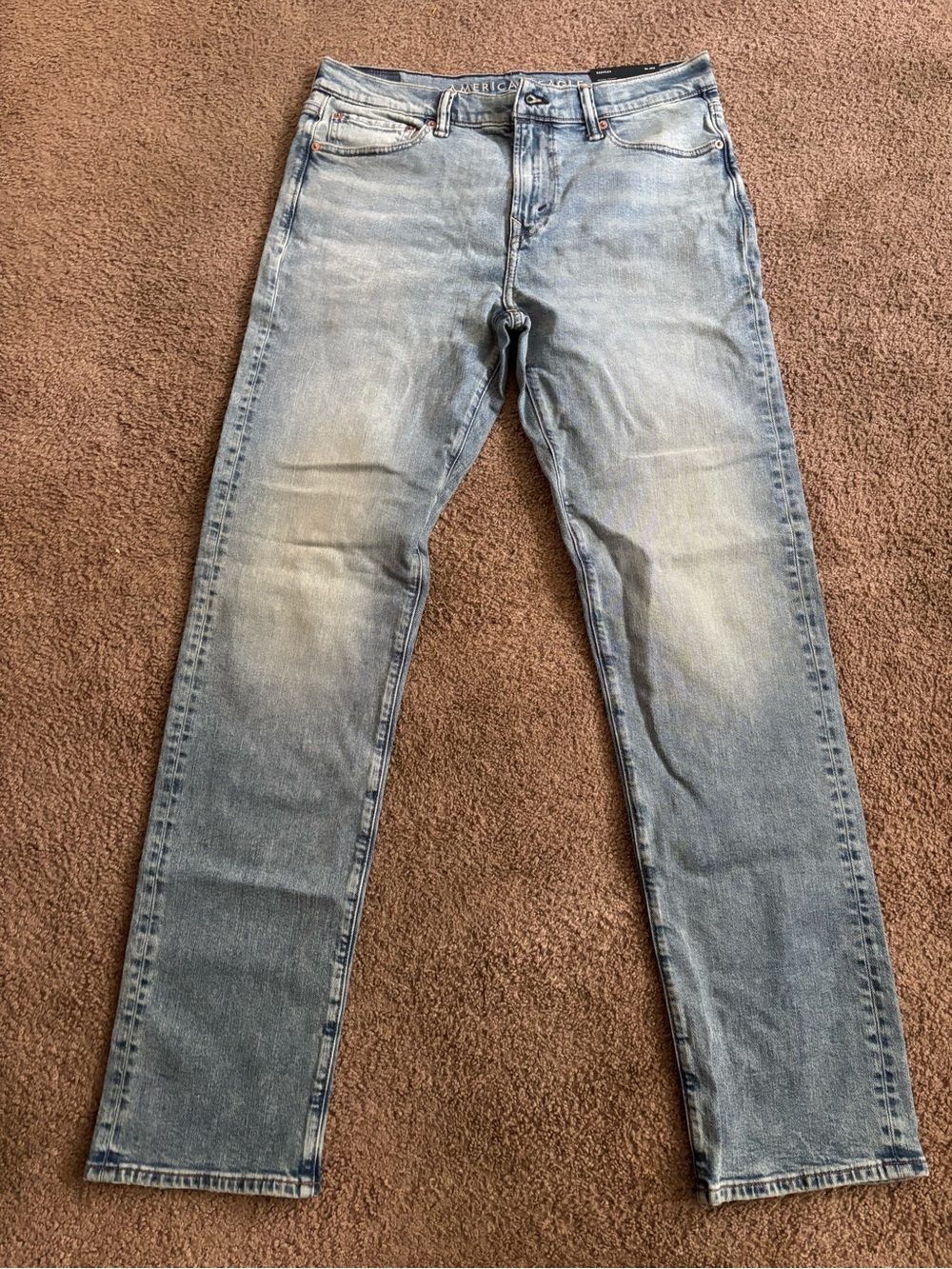 American Eagle Outfitters Light Blue Slim Straight Jeans NWT